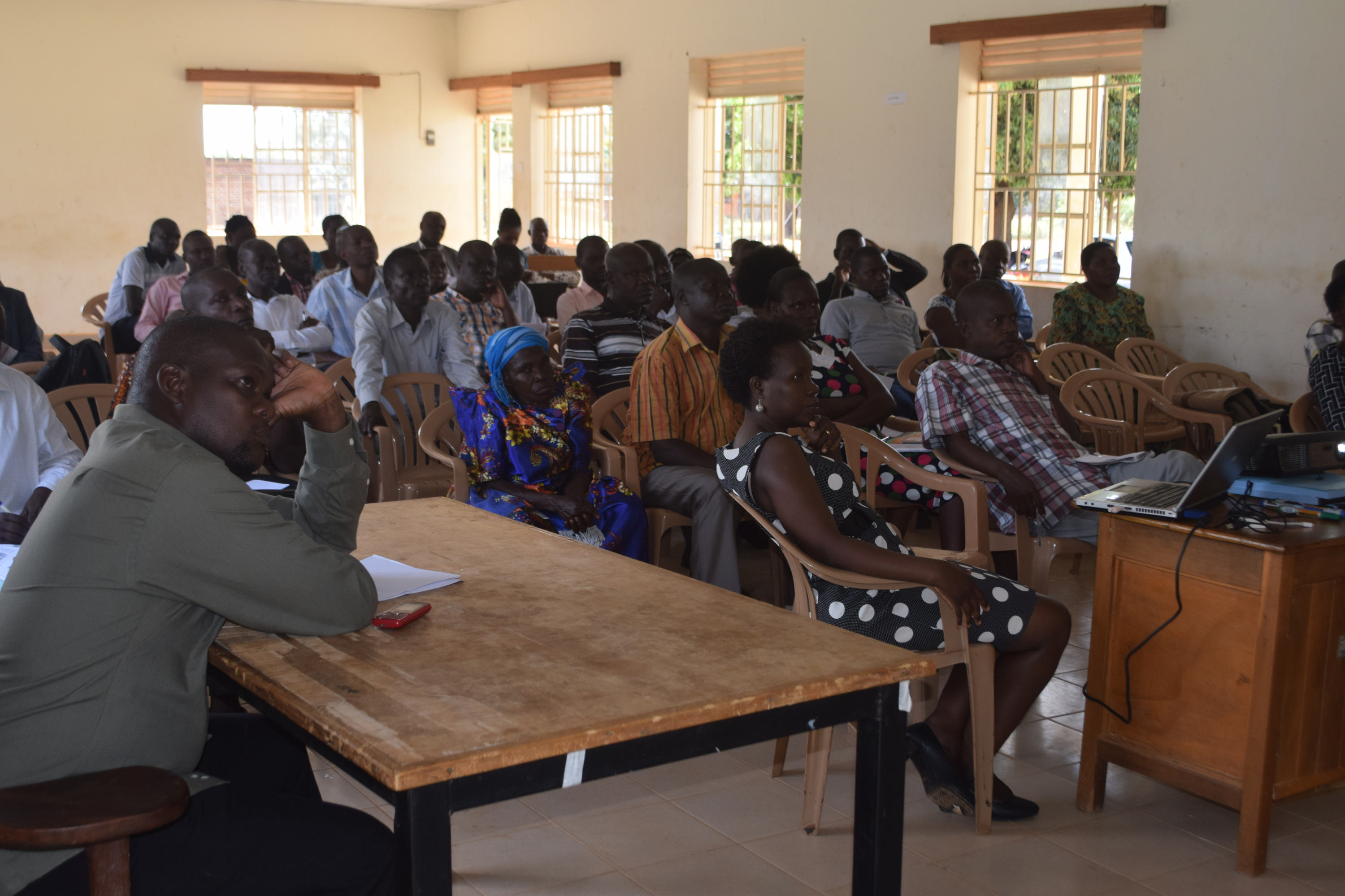 Community scorecards bring issues of women with disabilities to the agenda in rural Ugandan district Community scorecards bring issues of women with disabilities to the agenda in rural Ugandan district